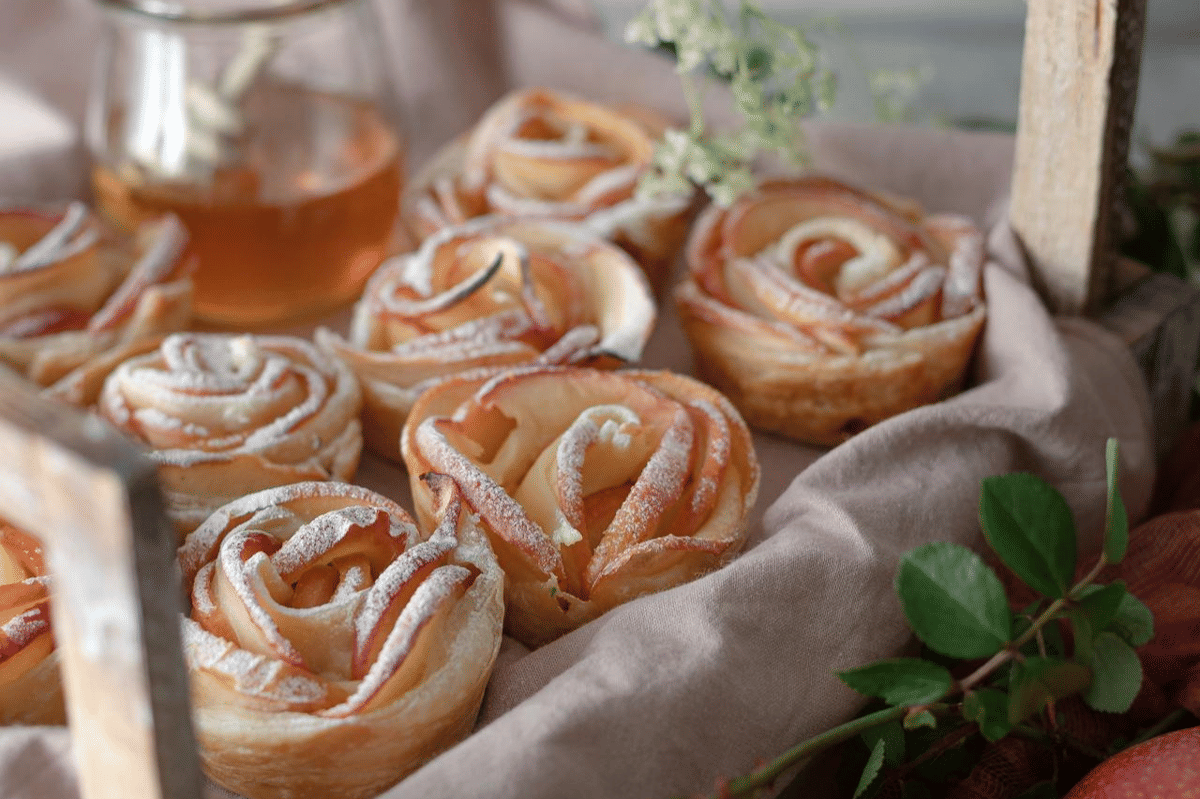 ilustrasi apple roses