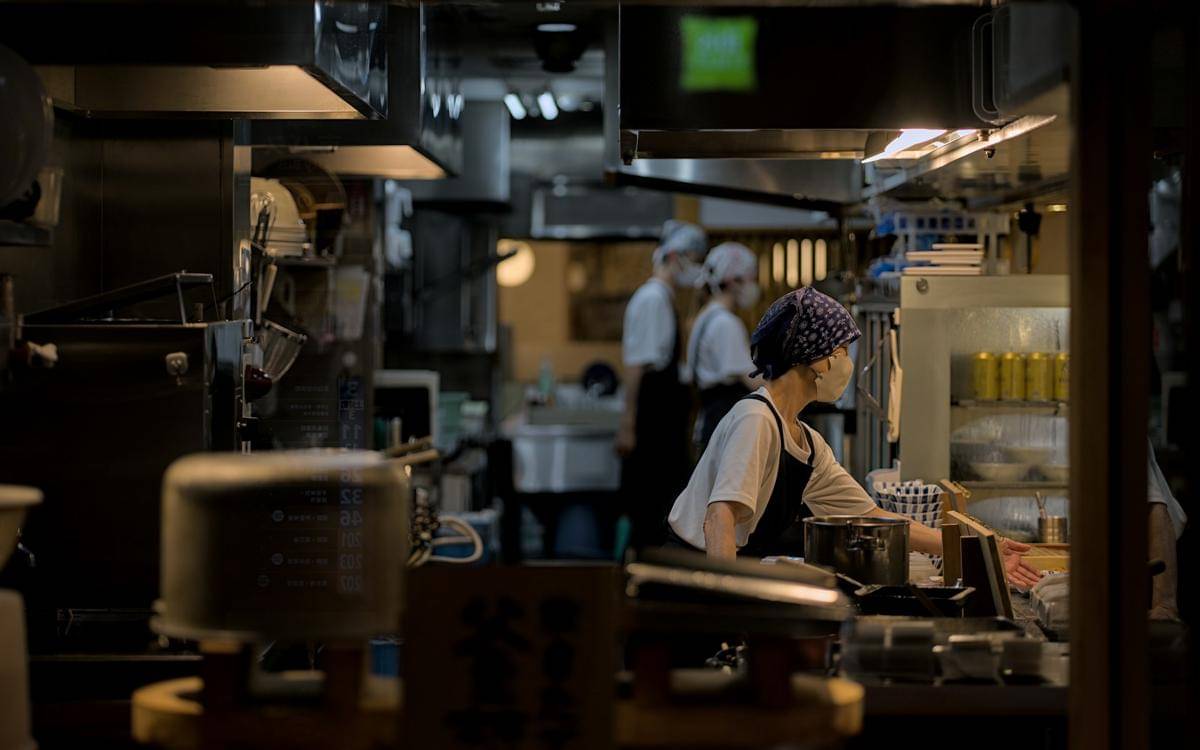 ilustrasi cloud kitchen