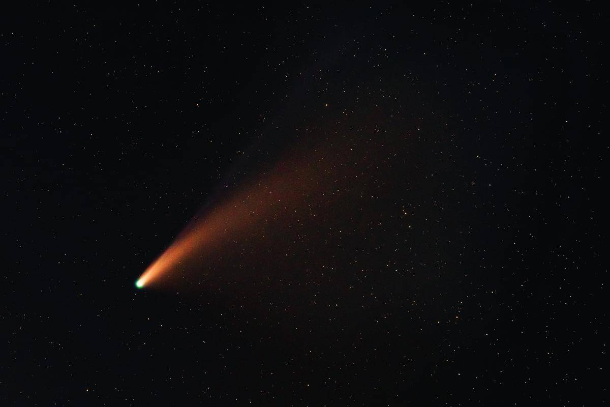 ilustrasi meteor (commons.wikimedia/Alex Andrews)