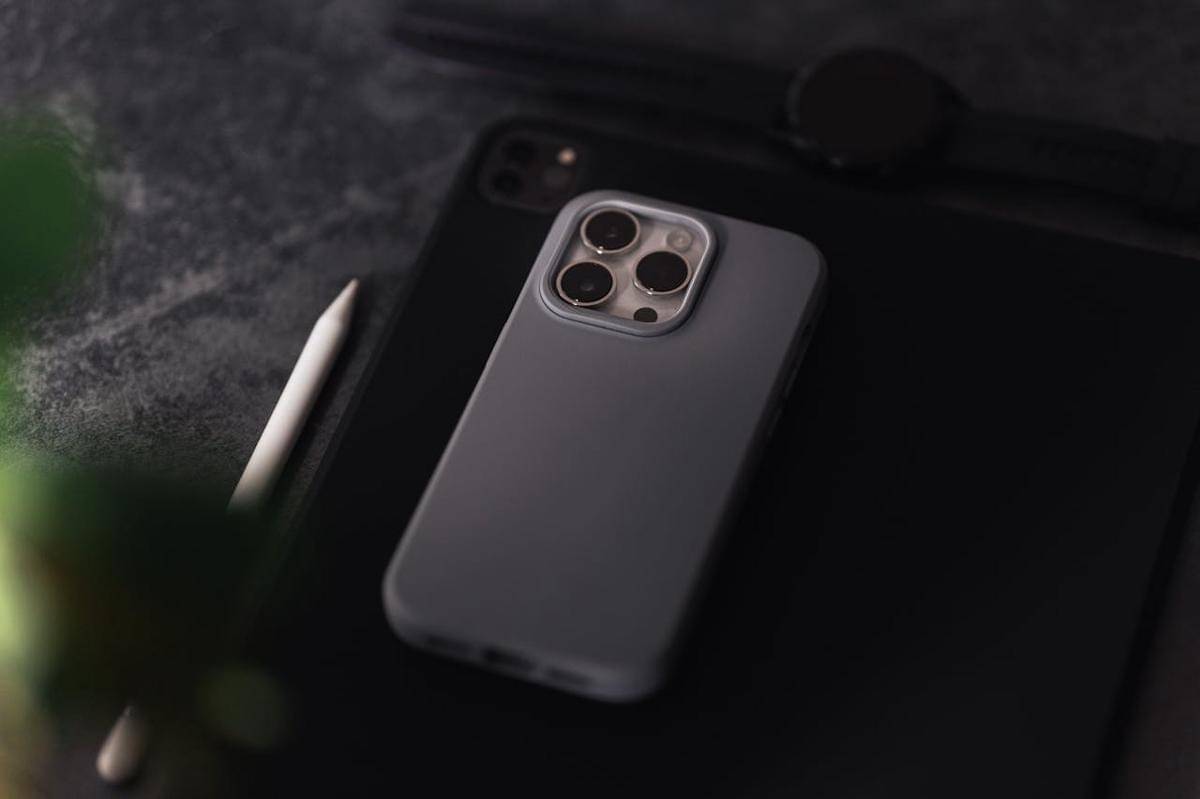 ilustrasi case HP