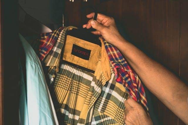 ilustrasi barang fashion cowok