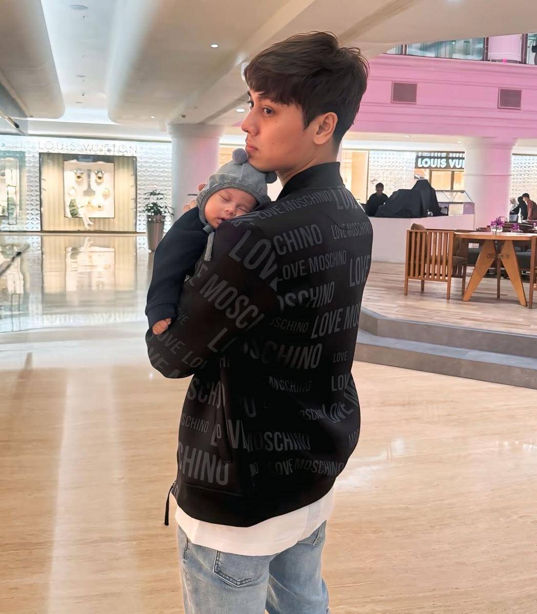 potret Rizky Billar dan Leshia