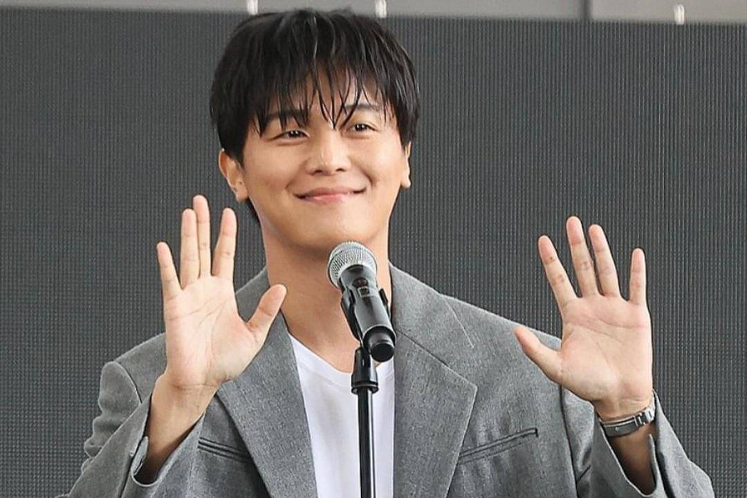 Yeon Woo Jin