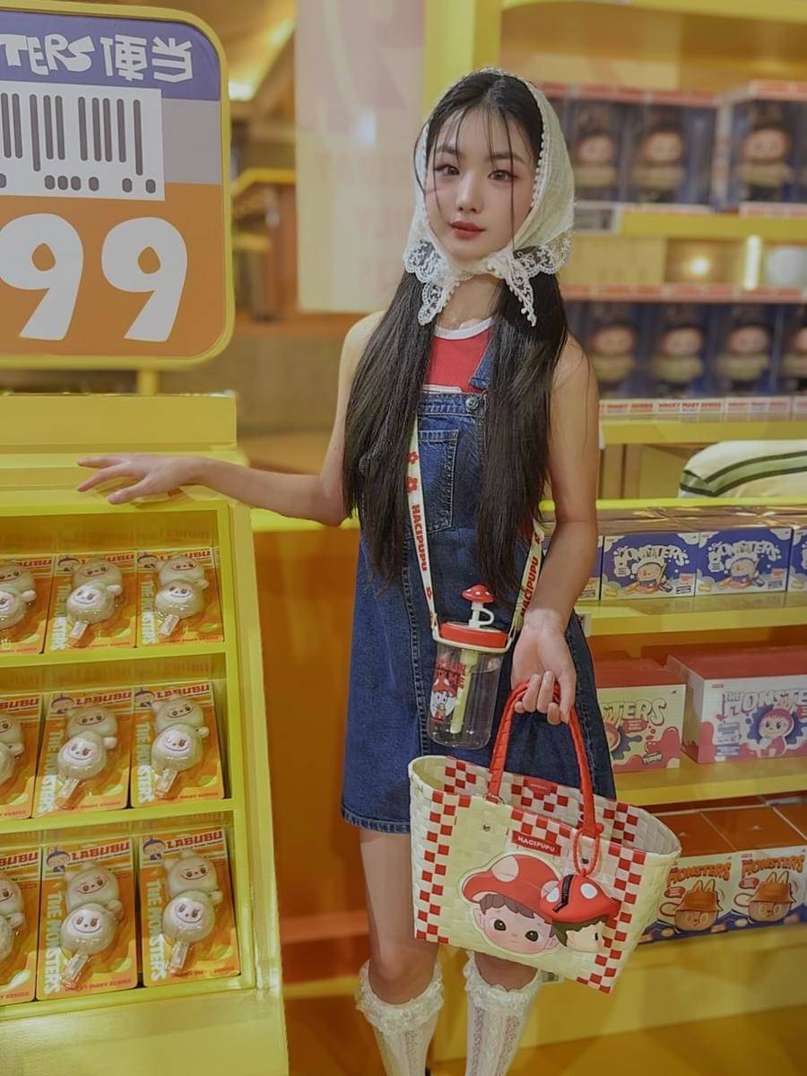 OOTD Chrystal xaviera Winjaya