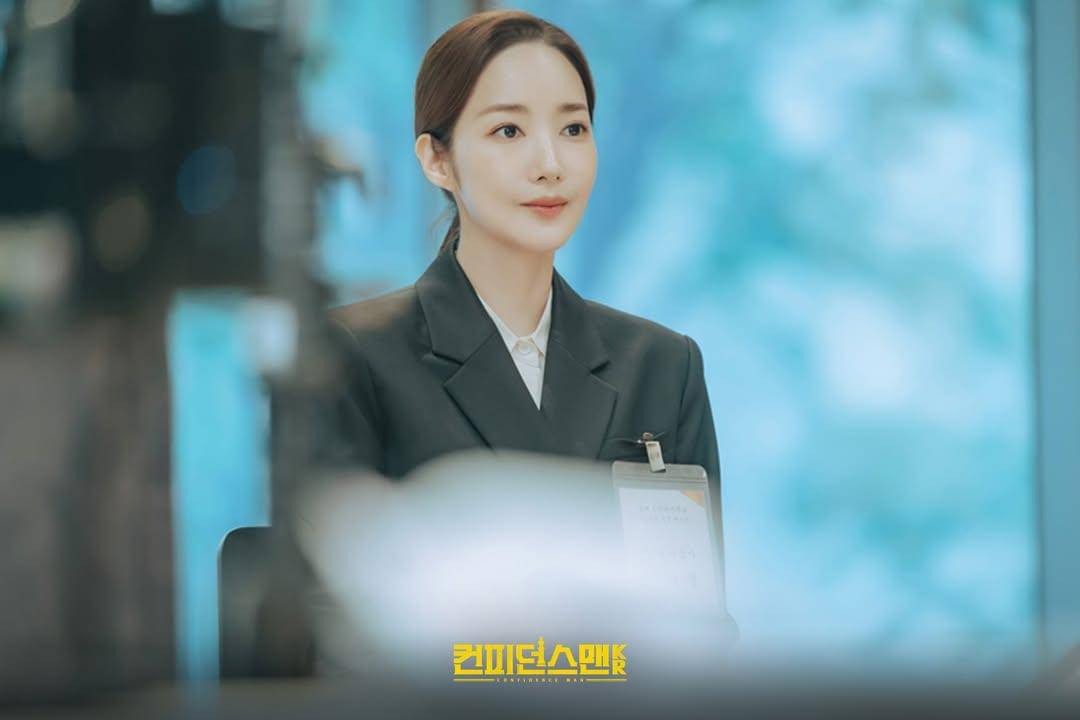 still cuts drama Confidence Queen 