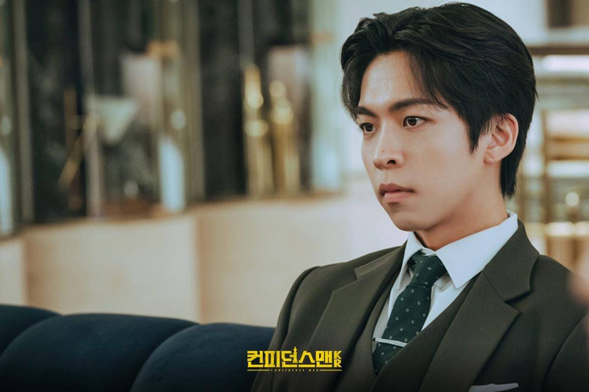 still cuts drama Confidence Queen