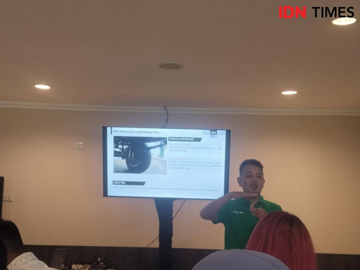 Kendaraan pick up keluaran DFSK ekspansi di Palembang (IDN Times/Feny Maulia Agustin)