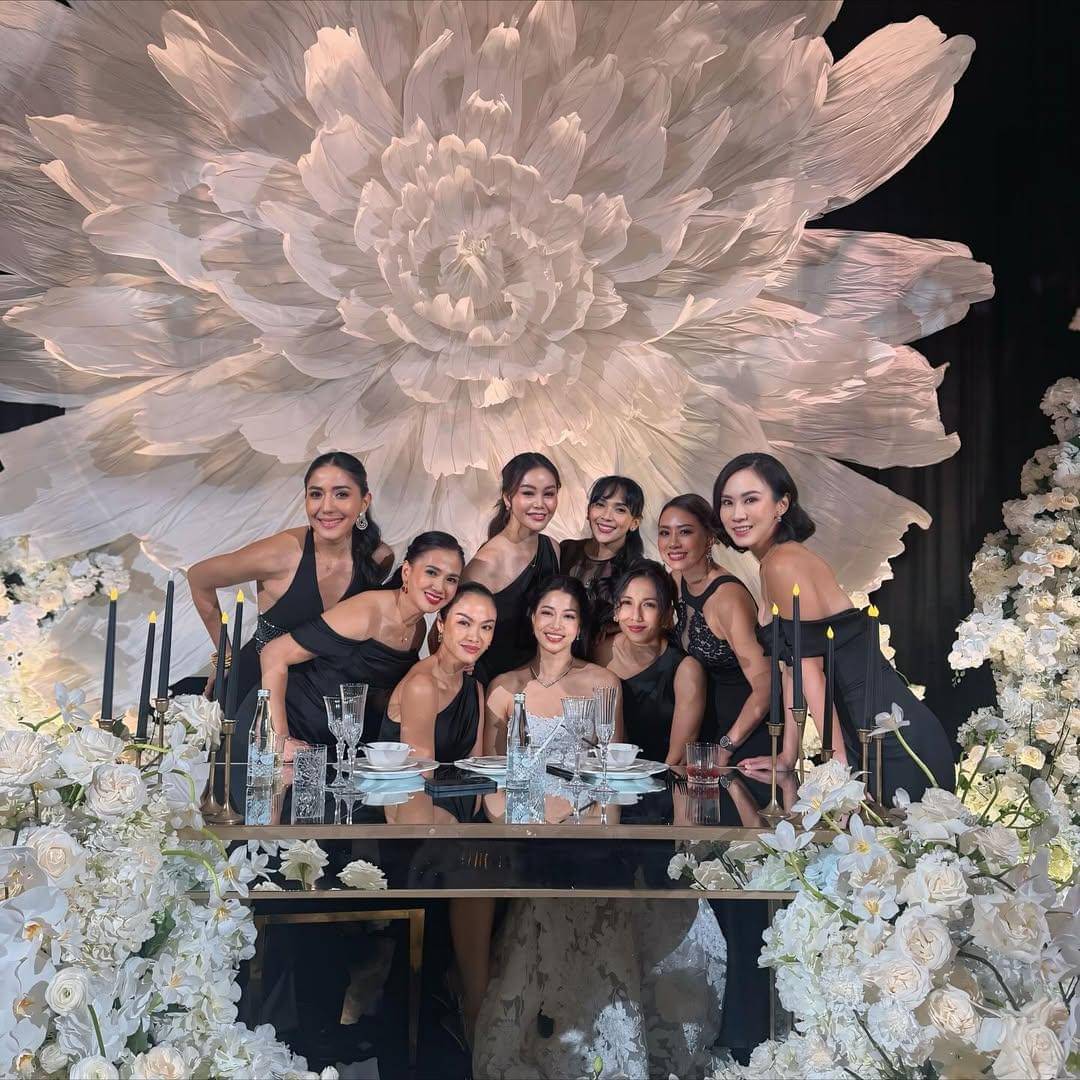 Potret Resepsi Pernikahan Kerenina Sunny dan Rheza