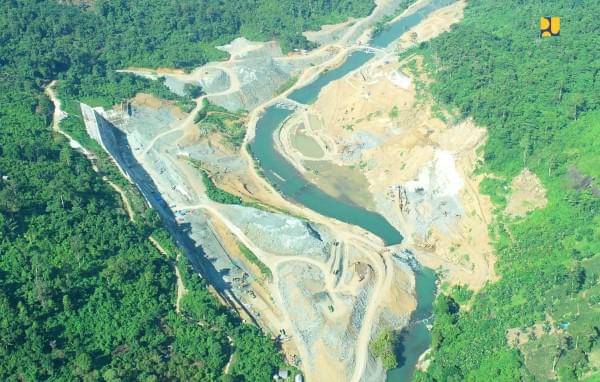 Pembangunan Bendungan Budong-budong di Sulawesi Barat. (dok. Kementerian PU)