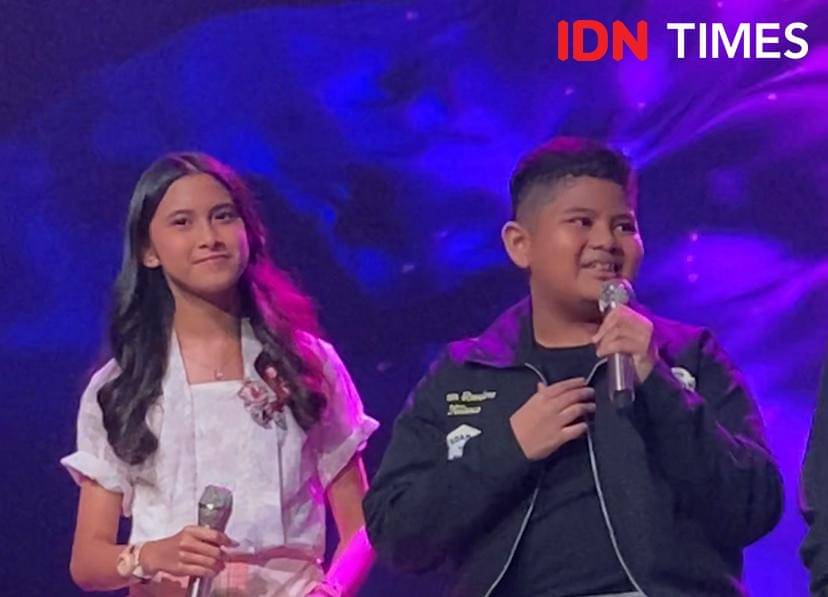 potret Prince Poetiray dan Quinn Salman di pengumuman nominasi AMI Awards 2025