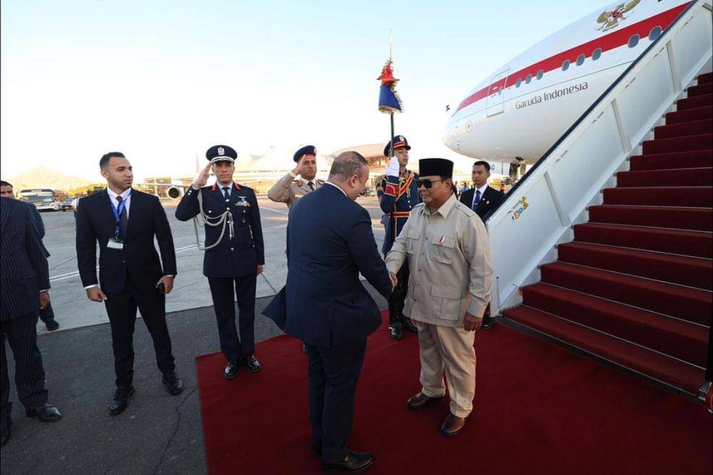 Presiden Prabowo tiba di Republik Arab Mesir untuk datang ke KTT Perdamaian Gaza