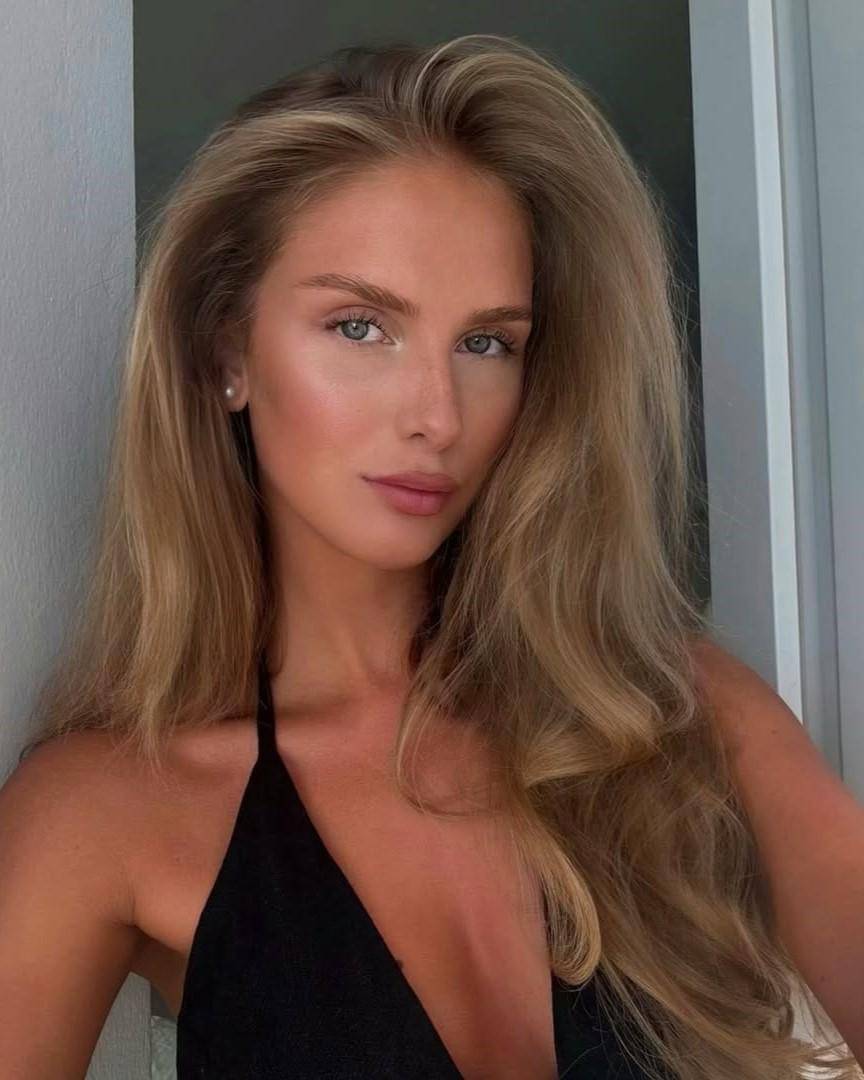 potret Monique Sonne, Miss Universe Denmark 2025