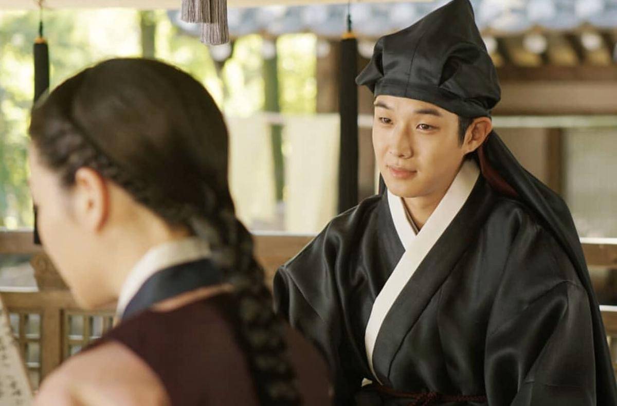Choi Woo Shik di film The Princess and the Matchmaker