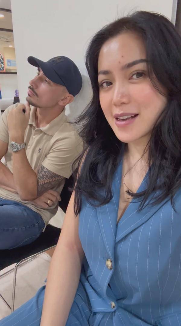 Jessica Iskandar ambil rapot El Barack (instagram.com/inijedar)