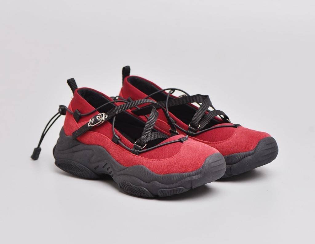 Adorable Projects - Zeeva Sneakers
