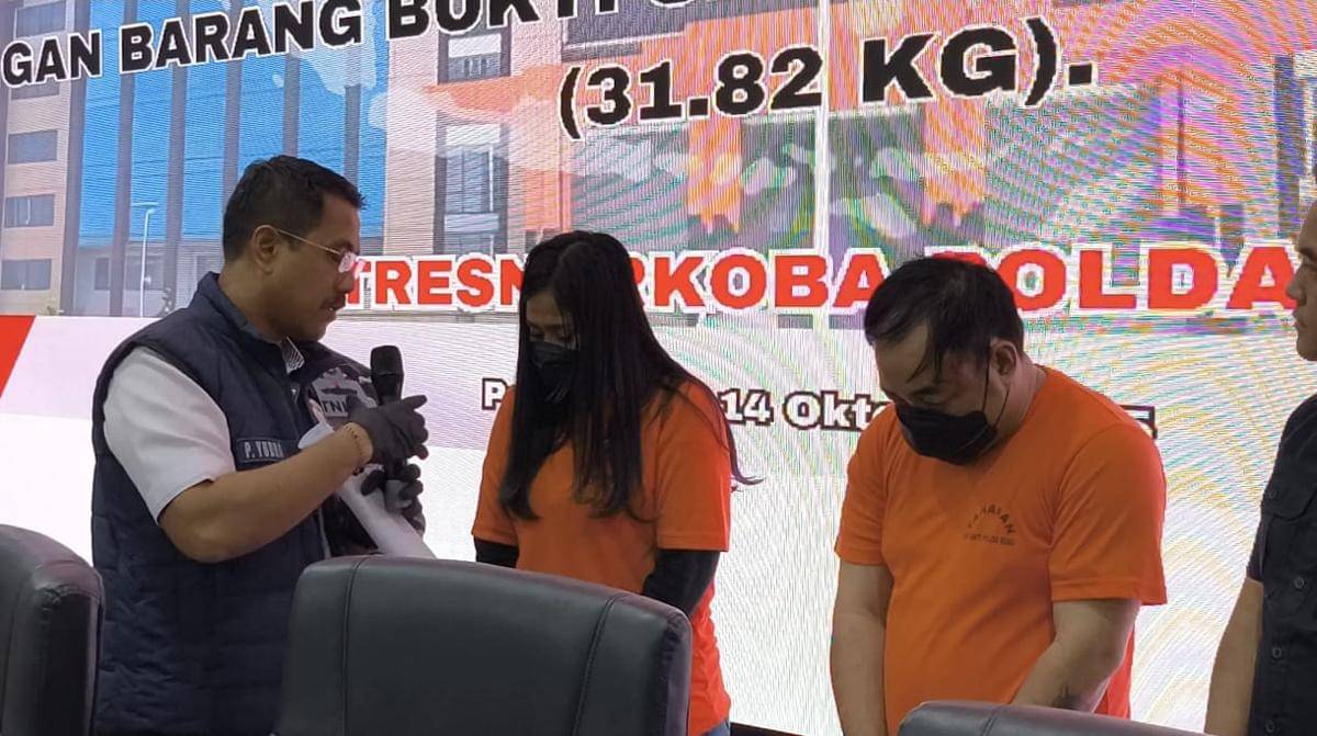 Dua warga Sumsel menjadi tersangka kurir 32 Kg sabu