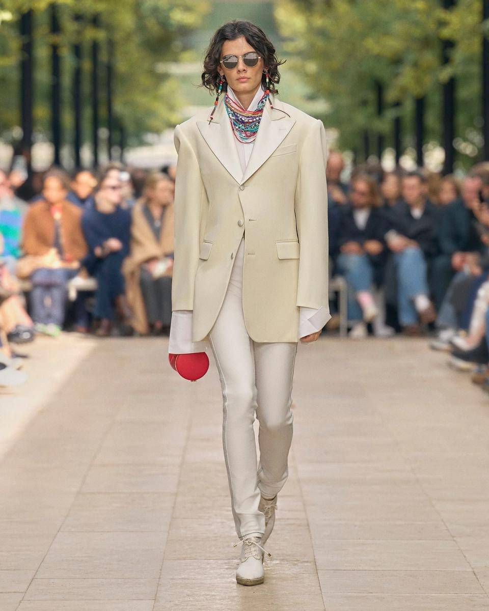 Koleksi Celine Summer 2026 di Paris Fashion Week