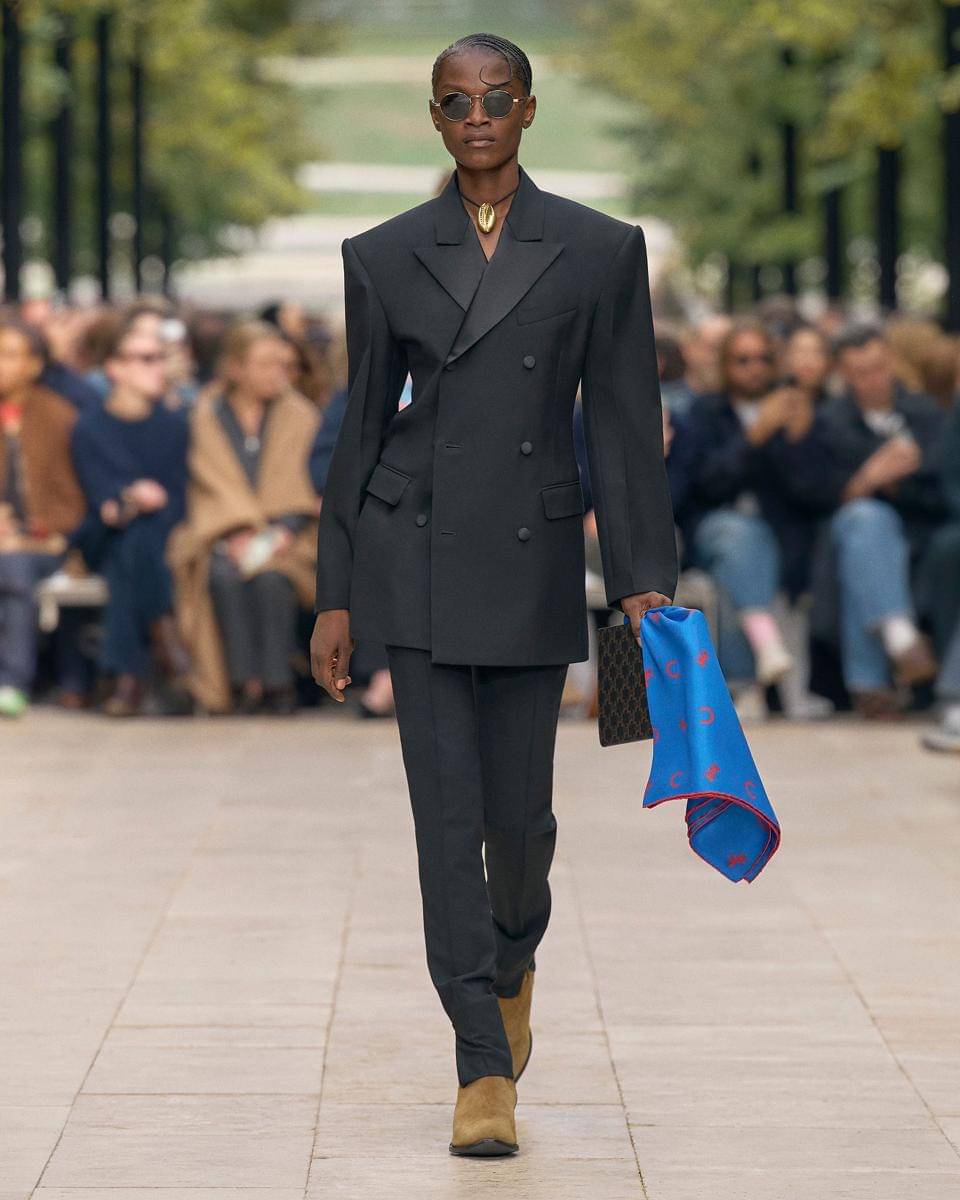 Koleksi Celine Summer 2026 di Paris Fashion 