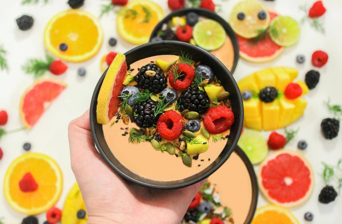 ilustrasi smoothie bowl