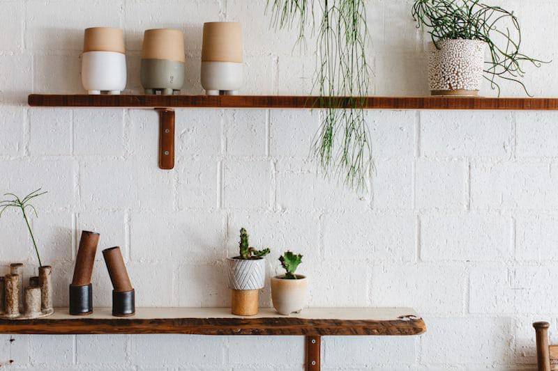 https://unsplash.com/photos/white-ceramic-mugs-on-brown-wooden-table-qnWMnsDwdiw