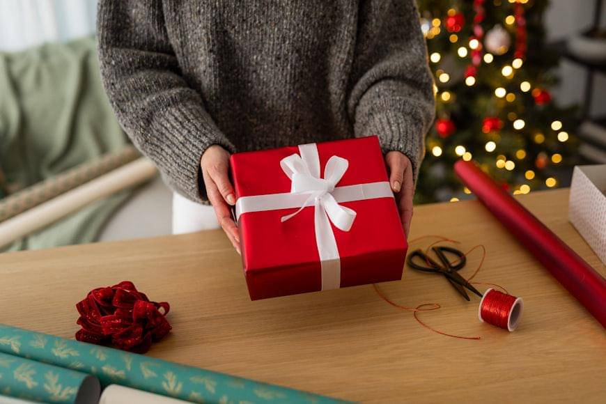 Ilustrasi Ide Hadiah DIY