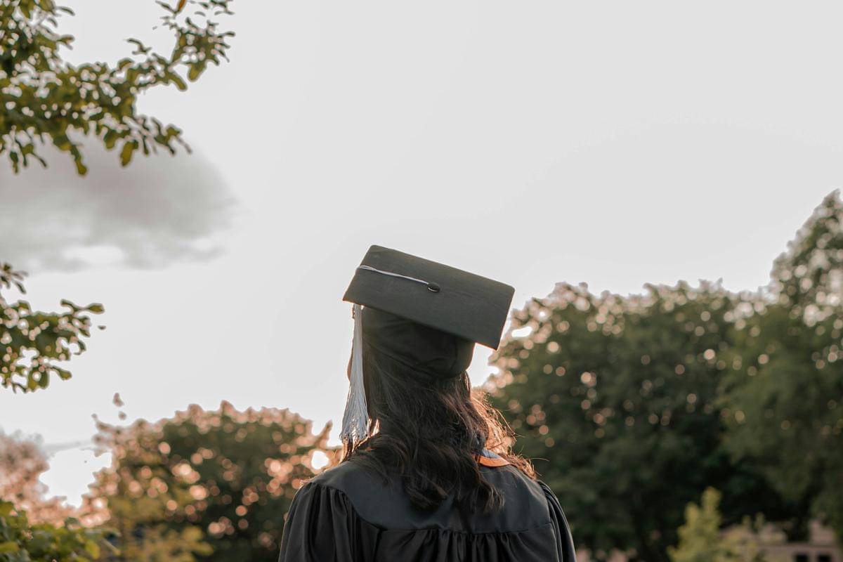 Ilustrasi mahasiswa (unsplash.com/Photo by Rebeca Alvidrez)