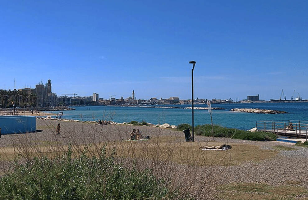 potret Pantai Pane e Pomodoro, Bari, Italia