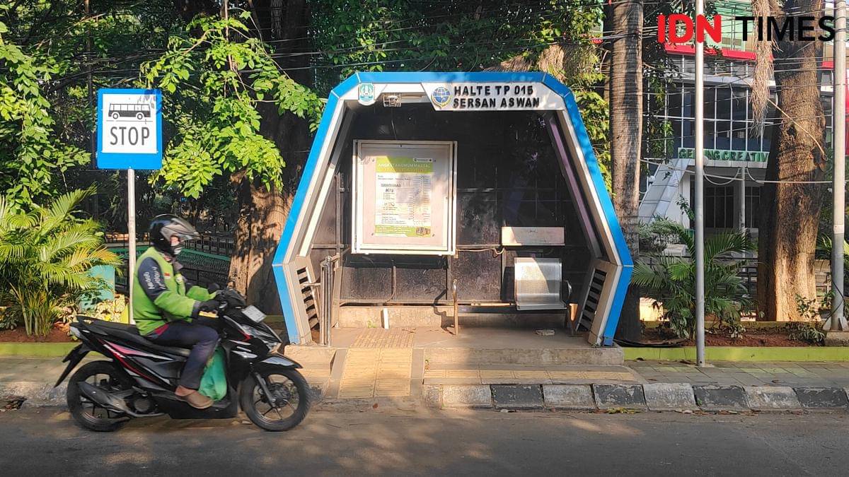Halte seharga miliaran rupiah di Bekasi rusak 