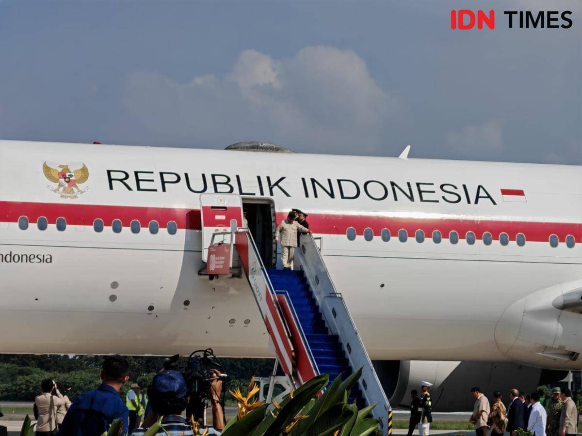 Pesawat kepresidenan yang membawa Presiden Prabowo Subianto 
