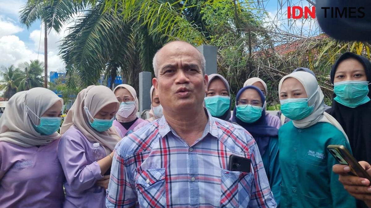 Dokter Forensik RS Bhayangkara Palembang Indra Nasution (IDN TImes/Rangga Erfizal)