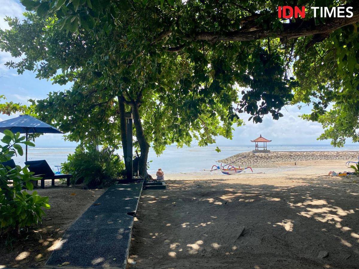 pantai karang 2.jpg