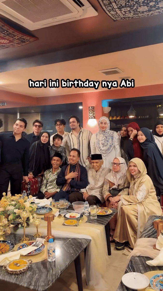 ulang tahun Halilintar Asmid