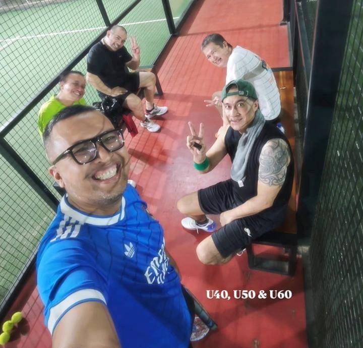 Adjie Pangestu Main Padel