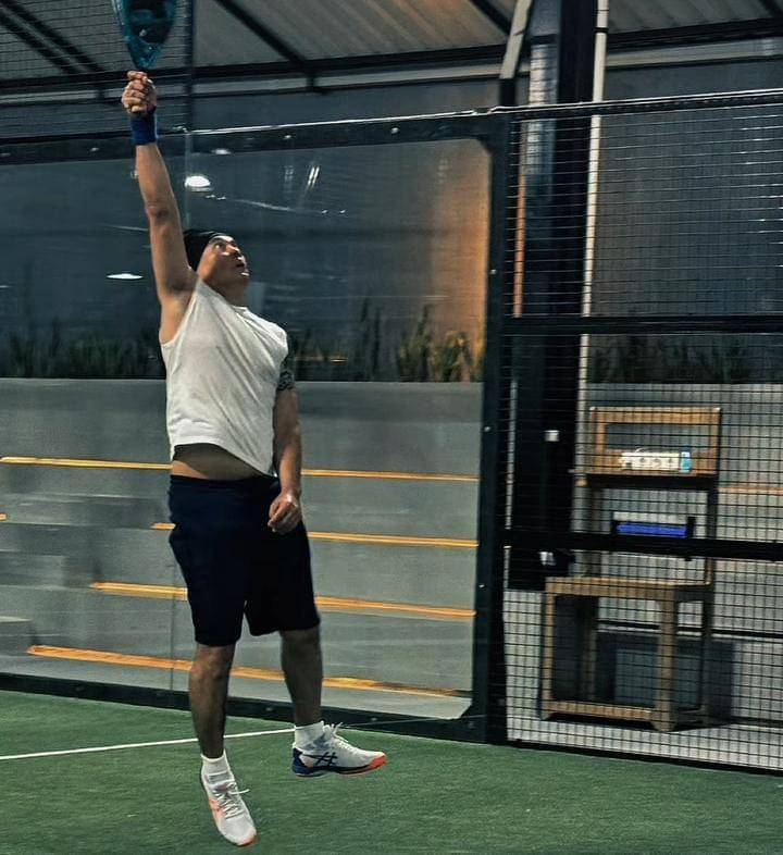 Adjie Pangestu Main Padel.