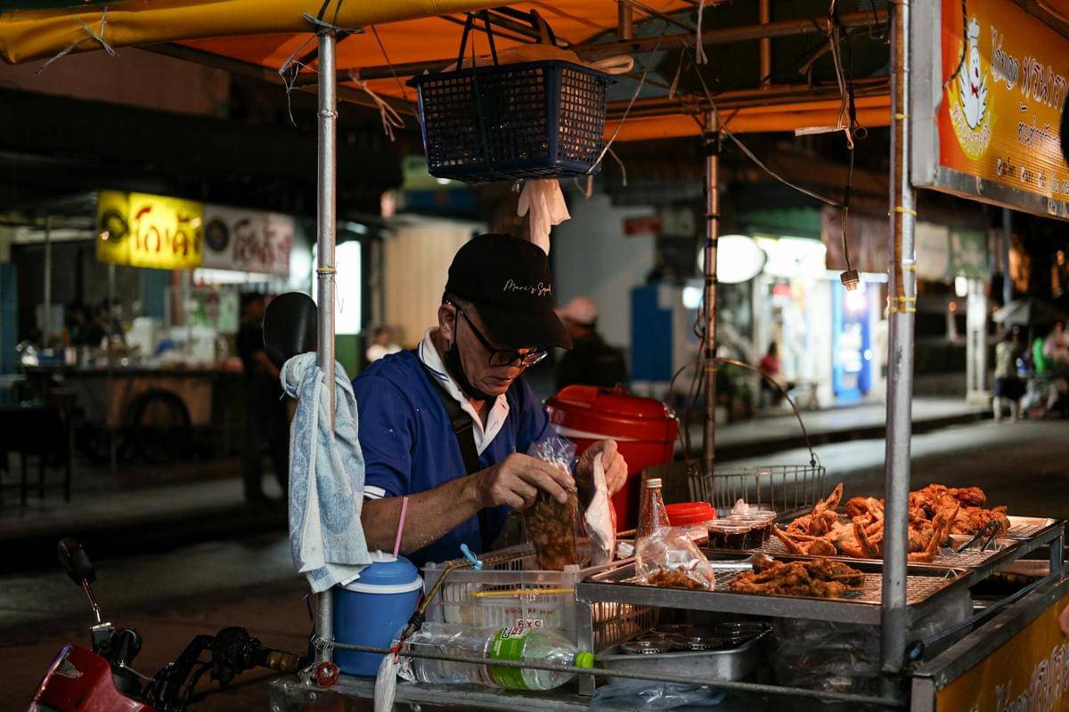 potret penjual makanan di Bangkok street food