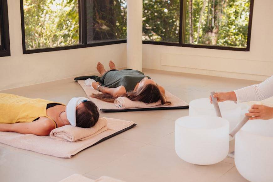 ilustrasi yoga nidra