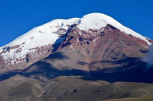 Ilustrasi gunung Chimborazo yang jadi ikon nasional Ekuador