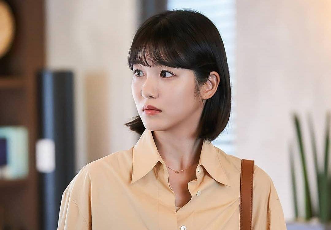 Shin Ye Eun di drama More than Friends