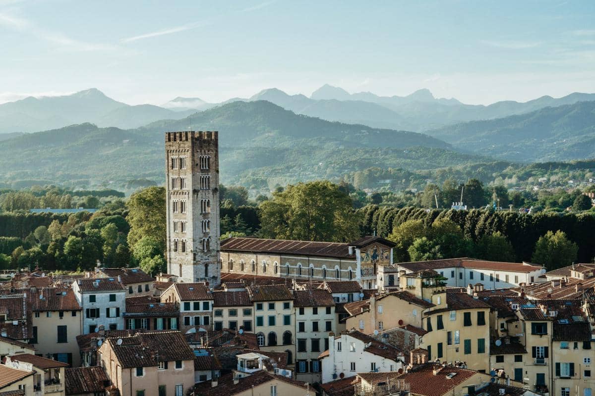 5 Fakta Unik Lucca, Kota Tembok yang Bikin Nostalgia Abad Pertengahan