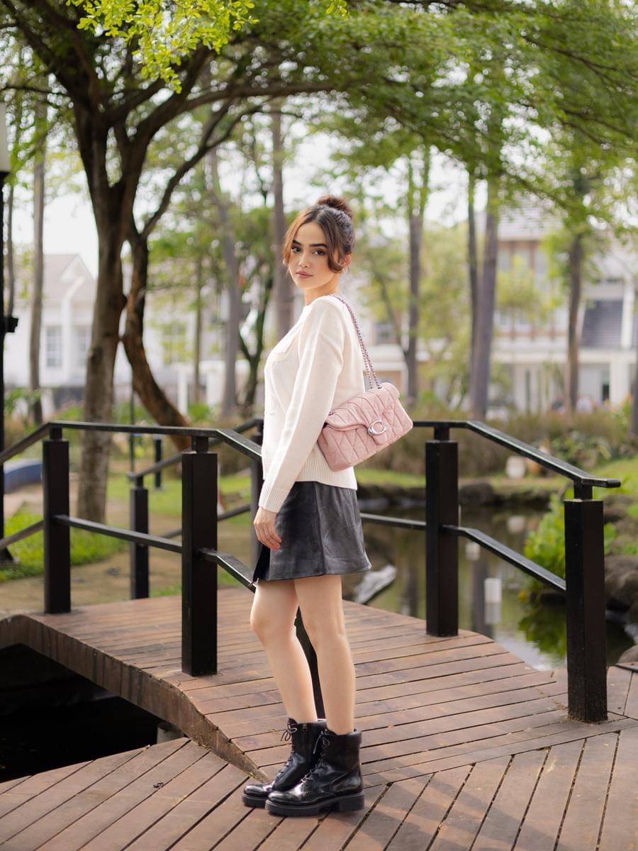 Syifa hadju pakai mini skirt