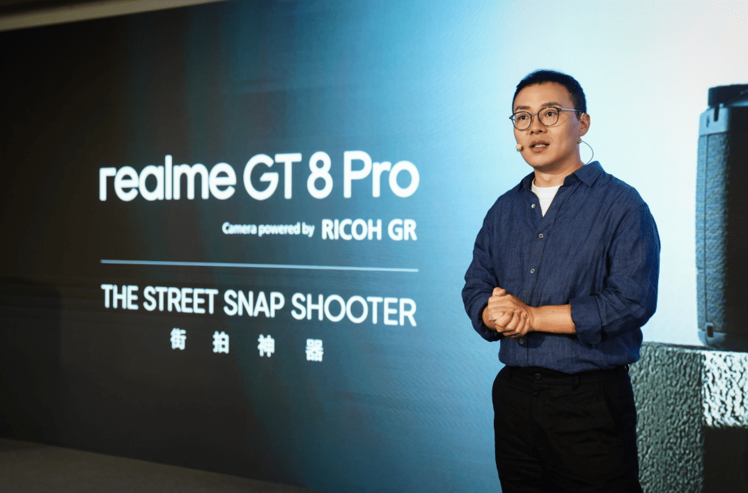 Filosofi street photography yang melekat kuat pada identitas RICOH GR