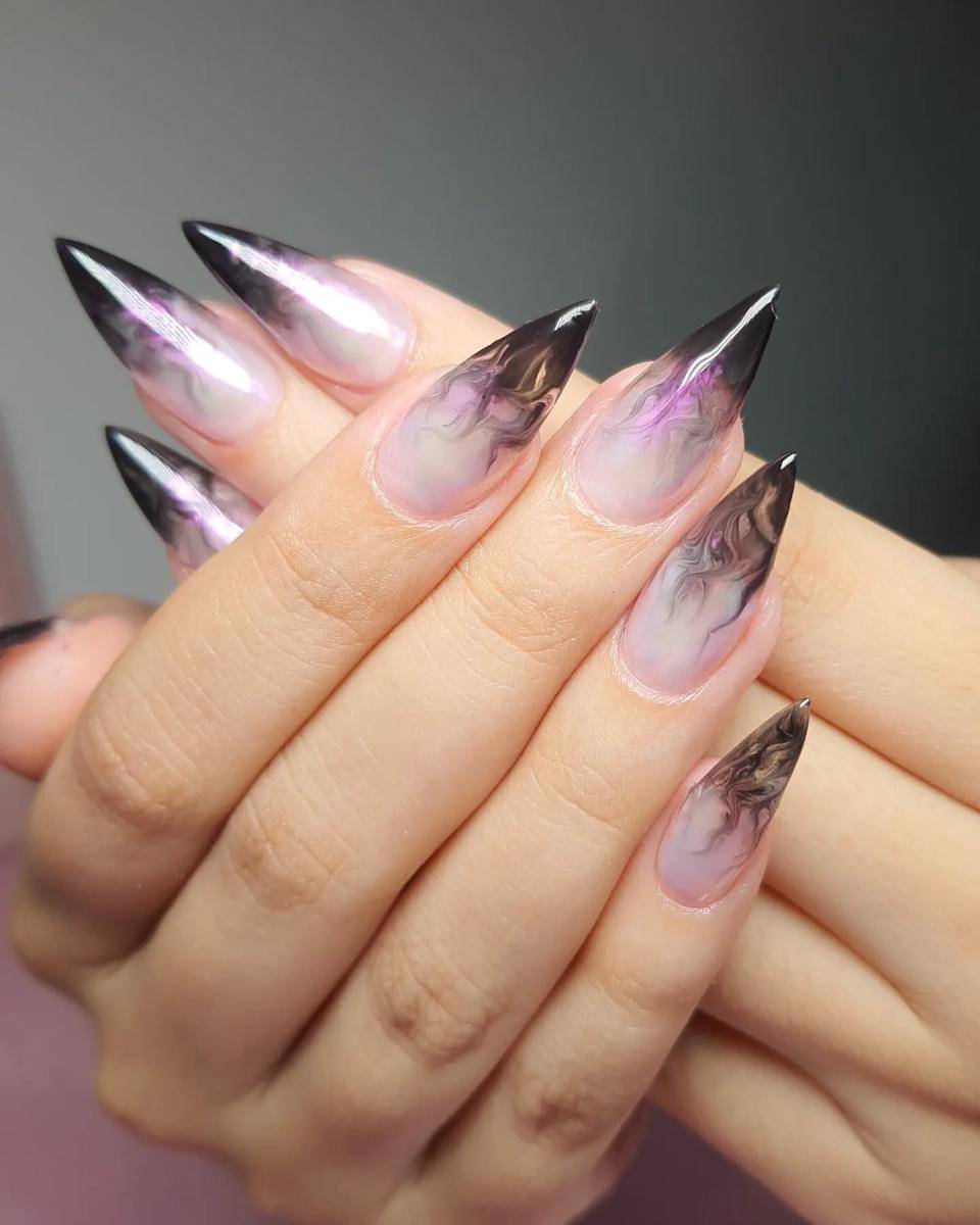Inspirasi nail art smoke nail