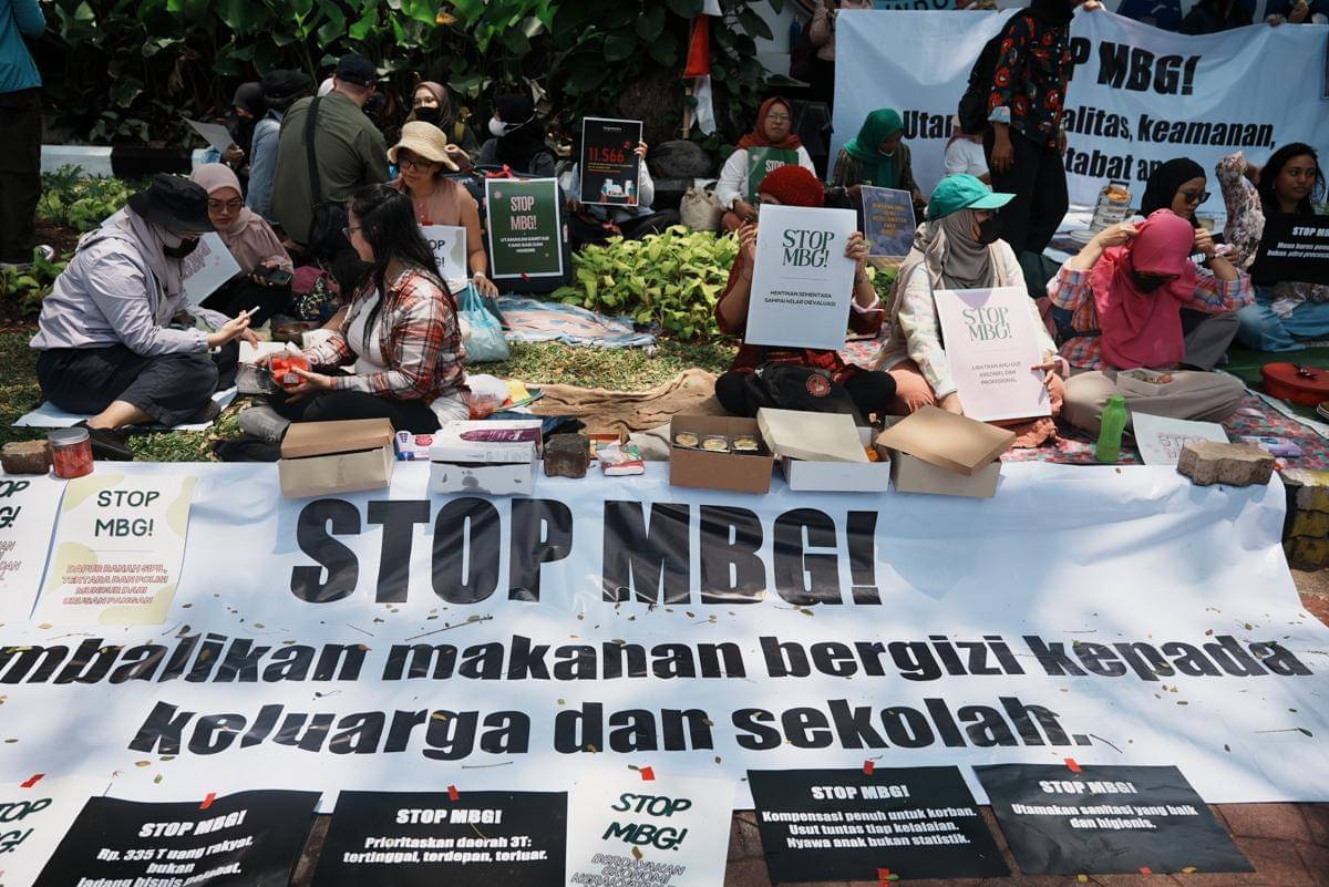 aksi stop MBG