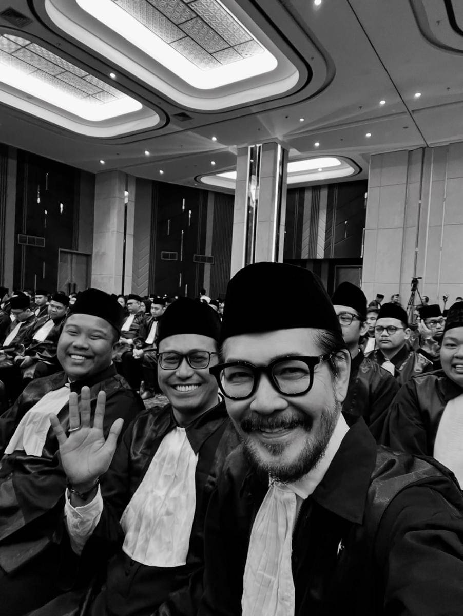 Ferry Salim Diangkat Sebagai Advokat (instagram.com/ferrysal1m)
