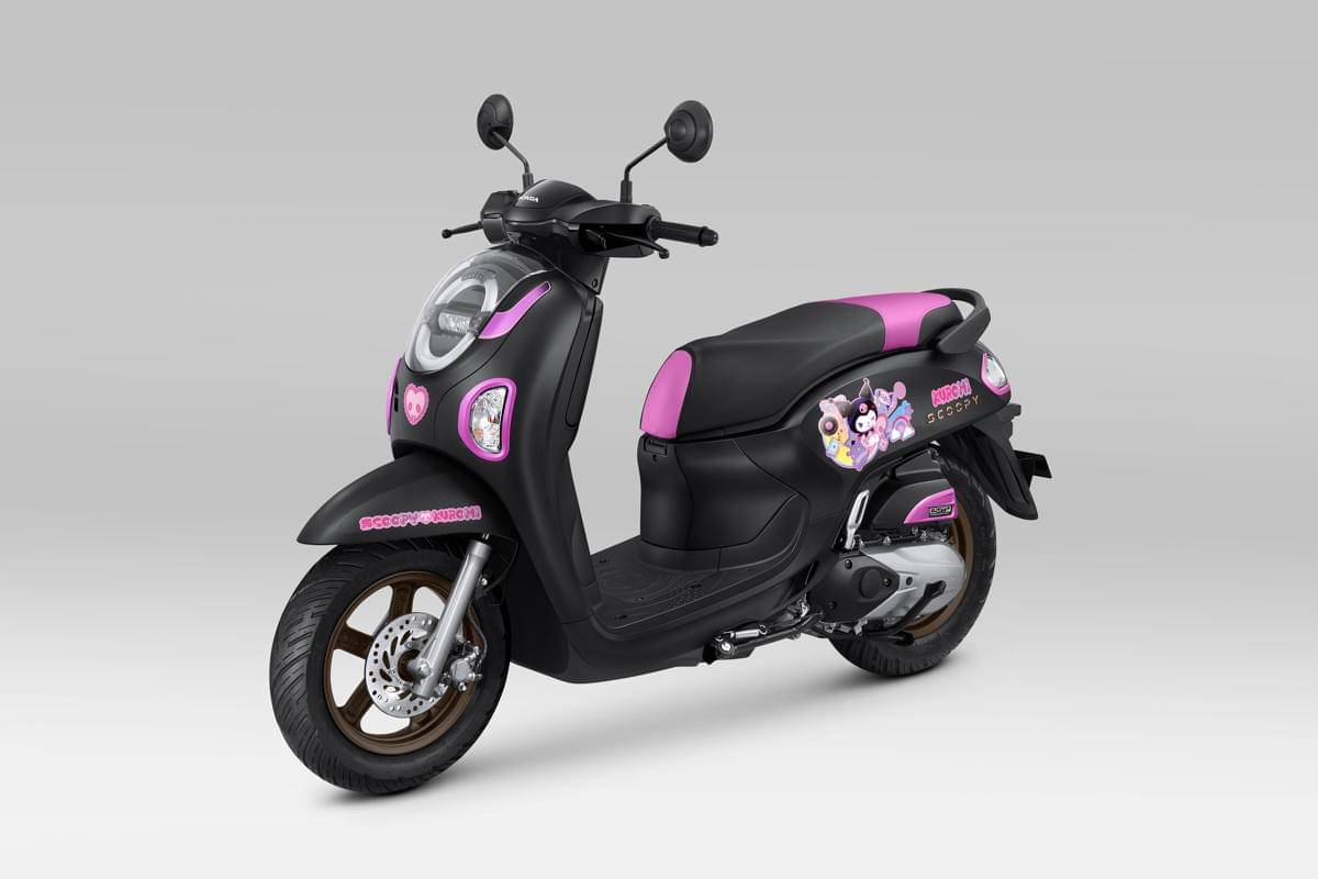 Honda Scoopy Kuromi Limited Edition_02.jpg