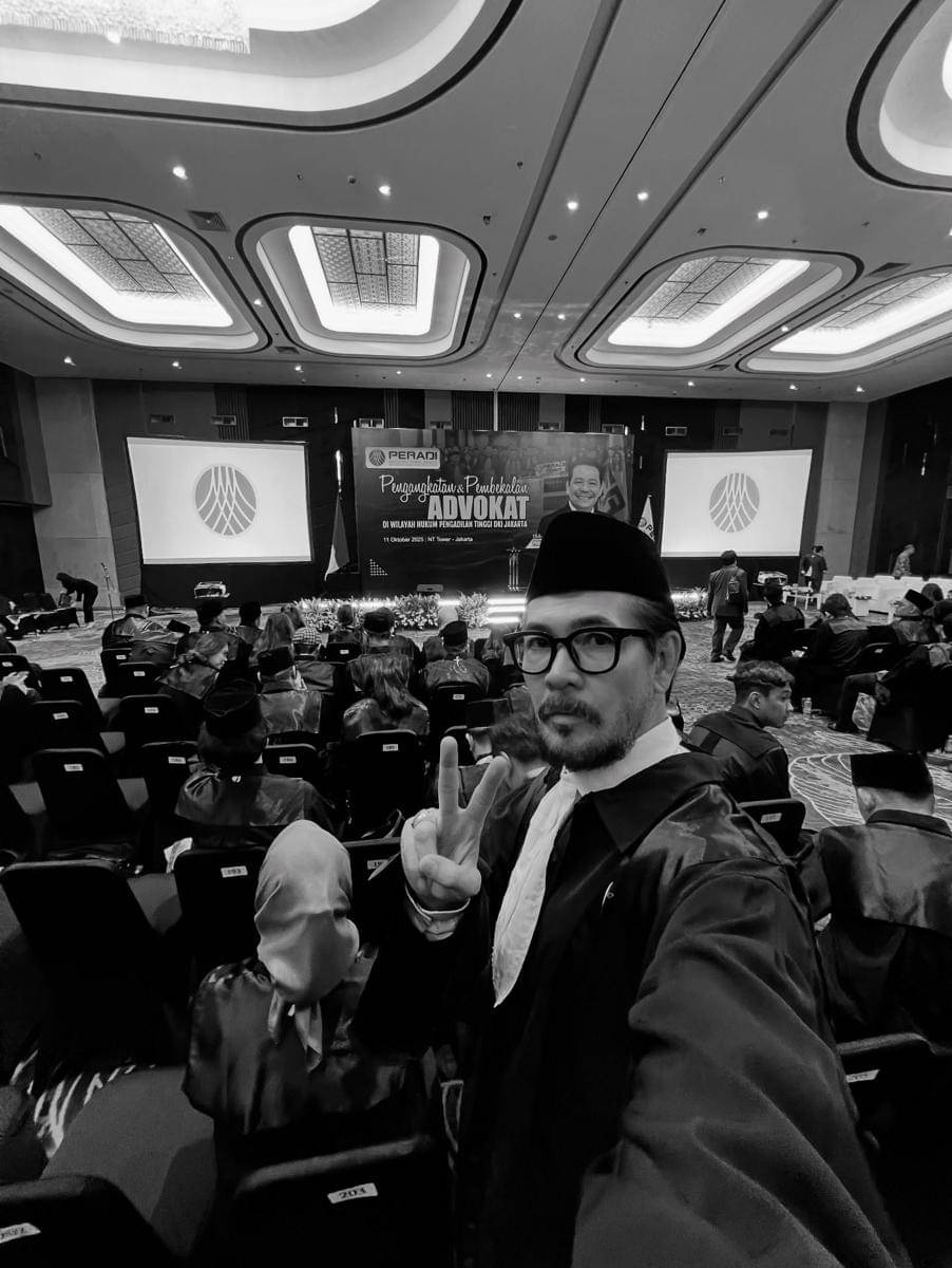 Ferry Salim Diangkat Sebagai Advokat (instagram.com/ferrysal1m)