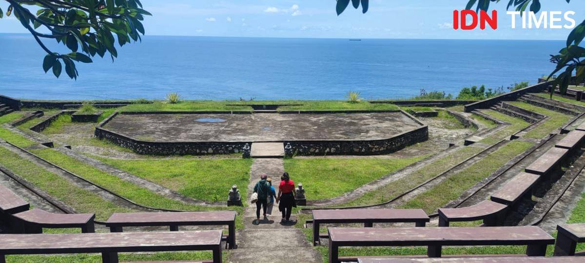 Potret suasana diorama di Pantai Gunung Payung Bali