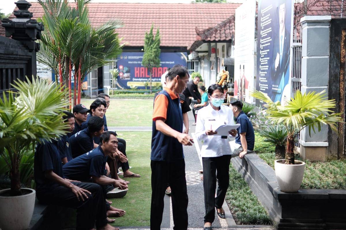 Warga Binaan Lapas Tabanan Jalani Skrining TBC
