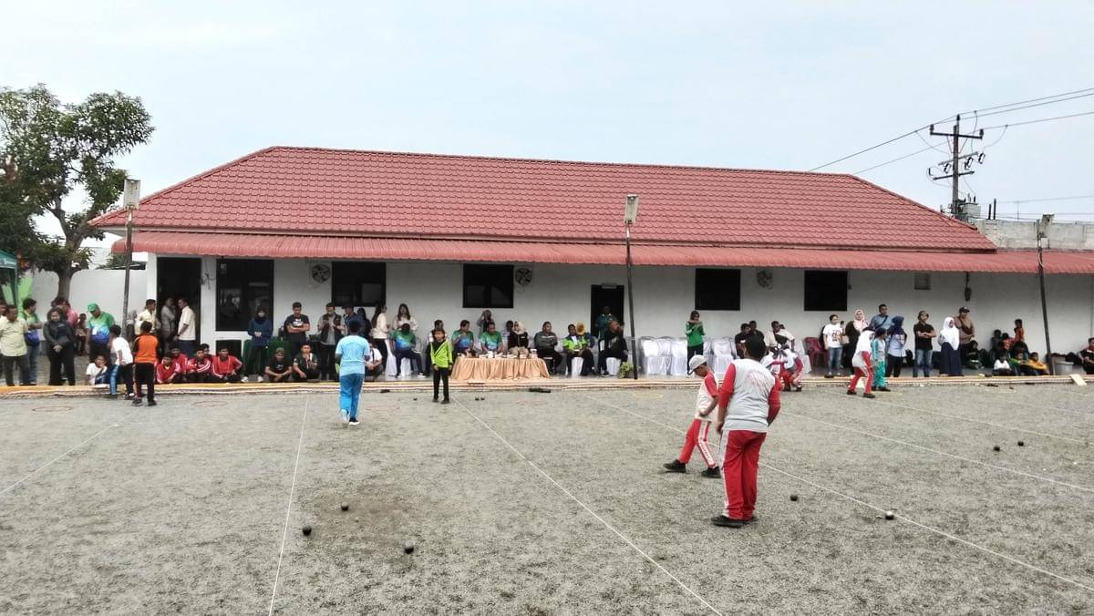 Aksi atlet di cabor petanque Porkot Medan XV (dok.media porkot)