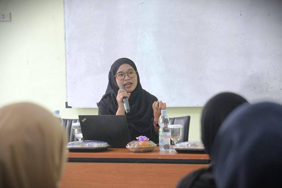 Mahasantri Ma’had Al Jami’ah Universitas Islam Negeri (UIN) Raden Intan Lampung (RIL) Ikuti Bimbingan Teknis (Bimtek) Content Creator dan Digital Marketing